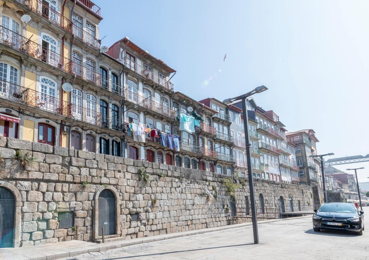 Oporto Street Fonte Taurina - Riverfront Suites (Adults Only) מראה חיצוני תמונה